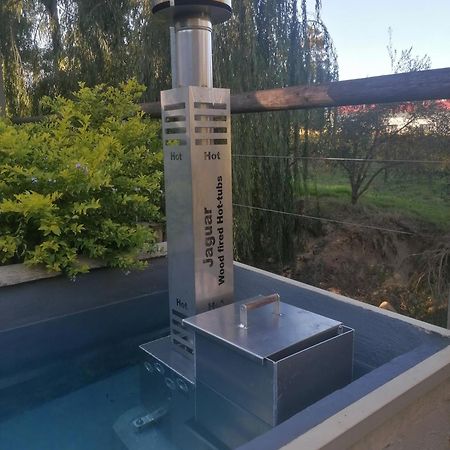 Glamping At The Well In פרנצ'הוק מראה חיצוני תמונה